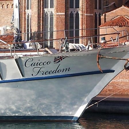 Venezia Boat & Breakfast Caicco Freedom Hotel Kültér fotó