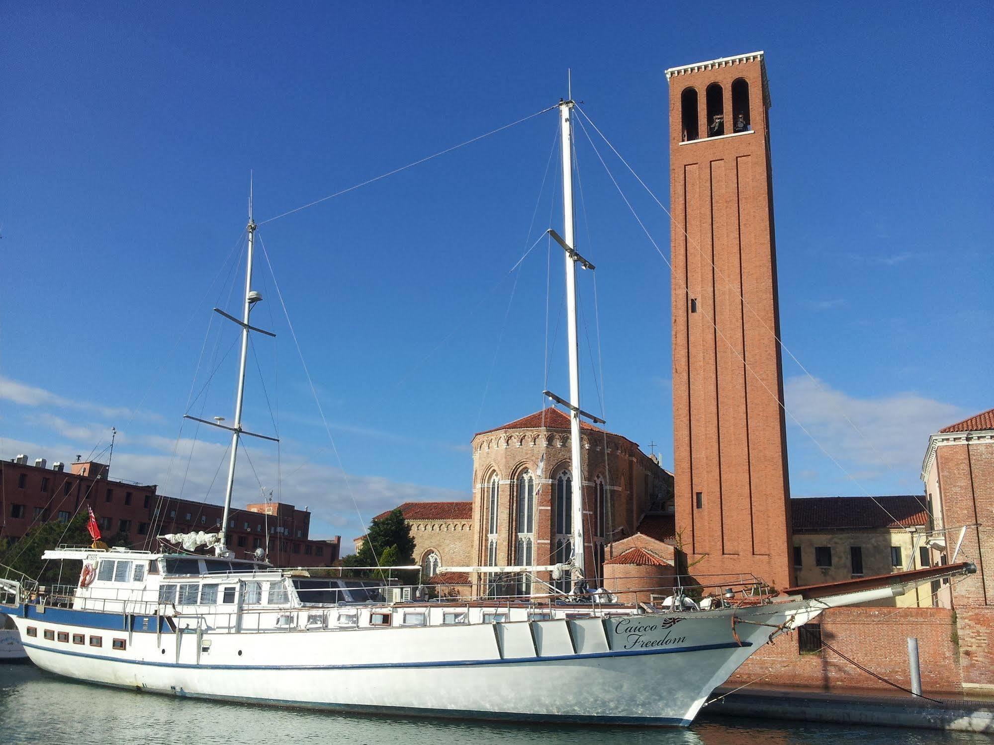 Venezia Boat & Breakfast Caicco Freedom Hotel Kültér fotó